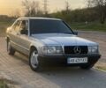 Серый Мерседес 190, объемом двигателя 2 л и пробегом 247 тыс. км за 2500 $, фото 7 на Automoto.ua