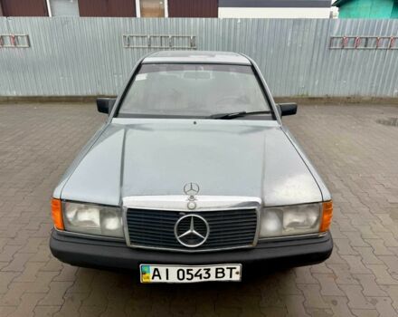 Серый Мерседес 190, объемом двигателя 2.3 л и пробегом 317 тыс. км за 1200 $, фото 7 на Automoto.ua