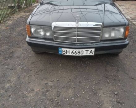 Серый Мерседес 190, объемом двигателя 3 л и пробегом 330 тыс. км за 4000 $, фото 2 на Automoto.ua