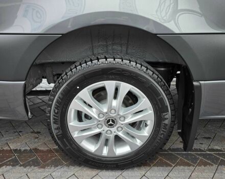 Серый Мерседес 190, объемом двигателя 3 л и пробегом 1 тыс. км за 122447 $, фото 17 на Automoto.ua