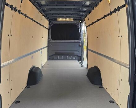 Серый Мерседес 190, объемом двигателя 3 л и пробегом 1 тыс. км за 122447 $, фото 9 на Automoto.ua