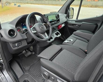 Серый Мерседес 190, объемом двигателя 3 л и пробегом 1 тыс. км за 122447 $, фото 10 на Automoto.ua