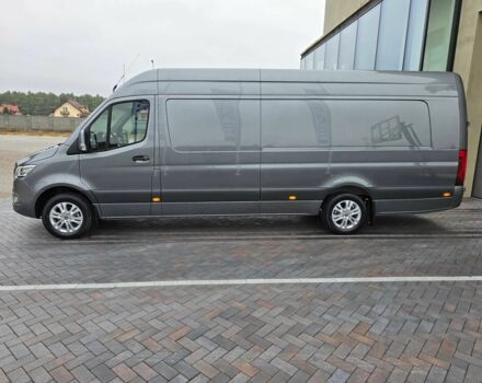 Серый Мерседес 190, объемом двигателя 3 л и пробегом 1 тыс. км за 122447 $, фото 4 на Automoto.ua