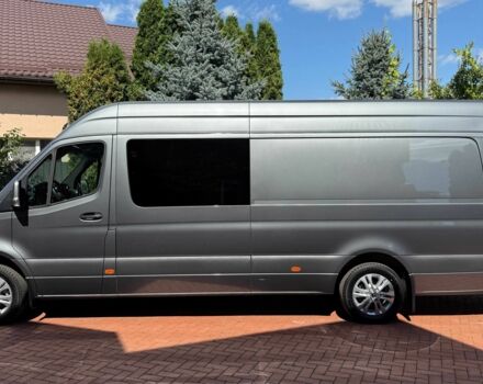 Серый Мерседес 190, объемом двигателя 3 л и пробегом 1 тыс. км за 122447 $, фото 23 на Automoto.ua