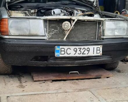 Сірий Мерседес 190, об'ємом двигуна 2 л та пробігом 321 тис. км за 1000 $, фото 1 на Automoto.ua