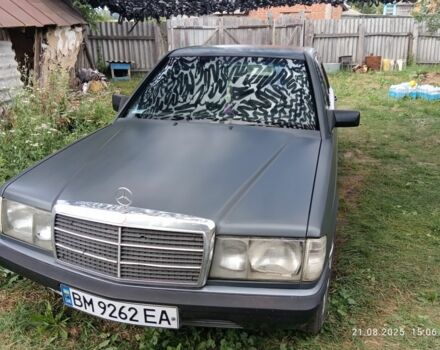 Серый Мерседес 190, объемом двигателя 2 л и пробегом 450 тыс. км за 1331 $, фото 1 на Automoto.ua