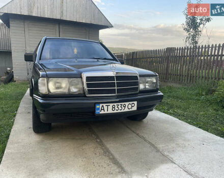 Серый Мерседес 190, объемом двигателя 2 л и пробегом 40 тыс. км за 2300 $, фото 1 на Automoto.ua