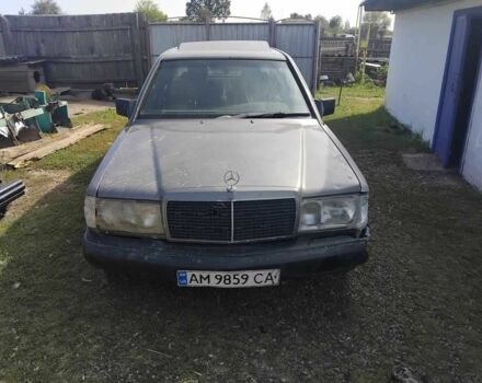 Сірий Мерседес 190, об'ємом двигуна 2 л та пробігом 490 тис. км за 550 $, фото 1 на Automoto.ua