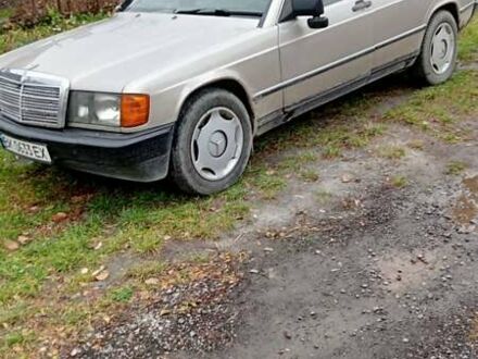 Серый Мерседес 190, объемом двигателя 2 л и пробегом 460 тыс. км за 1700 $, фото 1 на Automoto.ua