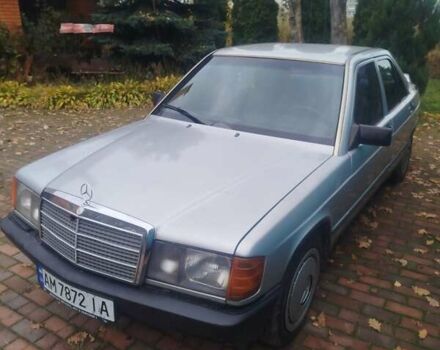 Серый Мерседес 190, объемом двигателя 2.3 л и пробегом 450 тыс. км за 1184 $, фото 1 на Automoto.ua