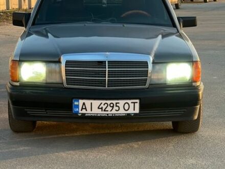 Сірий Мерседес 190, об'ємом двигуна 2 л та пробігом 405 тис. км за 1100 $, фото 1 на Automoto.ua