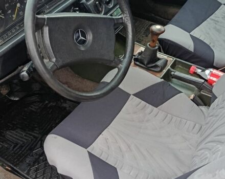 Синій Мерседес 190, об'ємом двигуна 2 л та пробігом 452 тис. км за 837 $, фото 7 на Automoto.ua