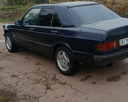 Синій Мерседес 190, об'ємом двигуна 2 л та пробігом 452 тис. км за 837 $, фото 4 на Automoto.ua