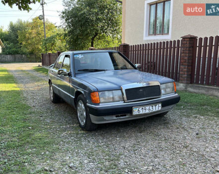 Синій Мерседес 190, об'ємом двигуна 2 л та пробігом 400 тис. км за 1400 $, фото 1 на Automoto.ua