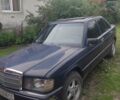 Синий Мерседес 190, объемом двигателя 2 л и пробегом 400 тыс. км за 1550 $, фото 1 на Automoto.ua