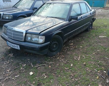 Синий Мерседес 190, объемом двигателя 2 л и пробегом 100 тыс. км за 1500 $, фото 1 на Automoto.ua