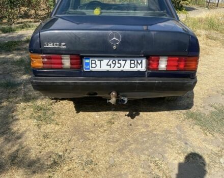 Синій Мерседес 190, об'ємом двигуна 2 л та пробігом 230 тис. км за 1250 $, фото 6 на Automoto.ua