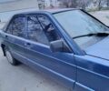 Синий Мерседес 190, объемом двигателя 2 л и пробегом 300 тыс. км за 1500 $, фото 2 на Automoto.ua