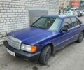 Синий Мерседес 190, объемом двигателя 2 л и пробегом 271 тыс. км за 2250 $, фото 1 на Automoto.ua