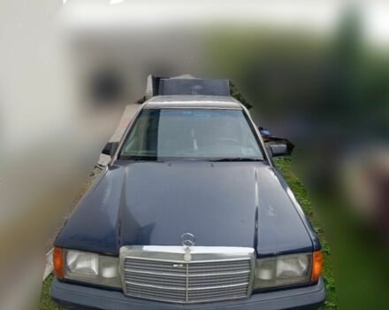 Синій Мерседес 190, об'ємом двигуна 2 л та пробігом 400 тис. км за 1900 $, фото 2 на Automoto.ua