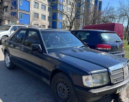 Синій Мерседес 190, об'ємом двигуна 2 л та пробігом 377 тис. км за 1300 $, фото 5 на Automoto.ua