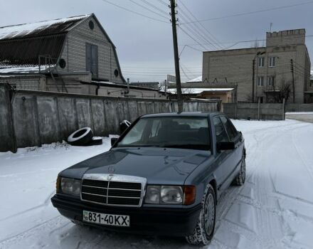 Синий Мерседес 190, объемом двигателя 2 л и пробегом 400 тыс. км за 1100 $, фото 1 на Automoto.ua