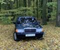 Мерседес 190 1986 в Виннице на Automoto.ua Зеленый Мерседес 190, объемом двигателя 2 л и пробегом 500 тыс. км за 1400 $, фото 5 на Automoto.ua