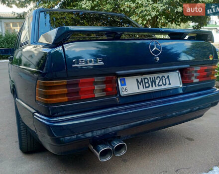Зелений Мерседес 190, об'ємом двигуна 2 л та пробігом 1 тис. км за 3000 $, фото 7 на Automoto.ua