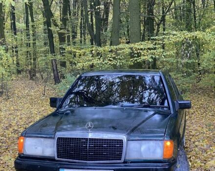Мерседес 190 1986 в Виннице на Automoto.ua Зеленый Мерседес 190, объемом двигателя 2 л и пробегом 500 тыс. км за 1400 $, фото 13 на Automoto.ua