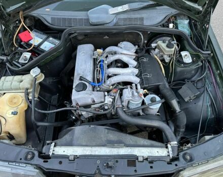 Зеленый Мерседес 190, объемом двигателя 2 л и пробегом 30 тыс. км за 1600 $, фото 6 на Automoto.ua