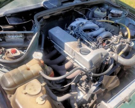 Зеленый Мерседес 190, объемом двигателя 2 л и пробегом 1 тыс. км за 1850 $, фото 4 на Automoto.ua