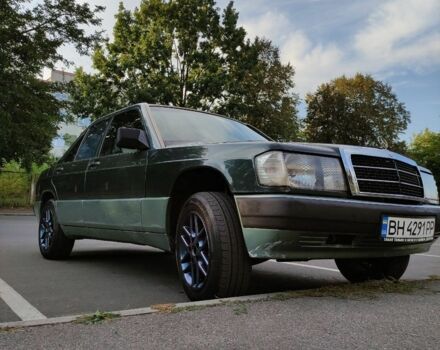 Зеленый Мерседес 190, объемом двигателя 2 л и пробегом 350 тыс. км за 1850 $, фото 8 на Automoto.ua