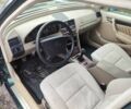 Зелений Мерседес 190, об'ємом двигуна 1.8 л та пробігом 350 тис. км за 1998 $, фото 3 на Automoto.ua