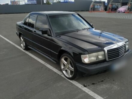 Зеленый Мерседес 190, объемом двигателя 2 л и пробегом 1 тыс. км за 3400 $, фото 1 на Automoto.ua