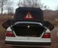 Белый Мерседес 200, объемом двигателя 2 л и пробегом 386 тыс. км за 2500 $, фото 1 на Automoto.ua