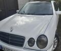 Білий Мерседес 200, об'ємом двигуна 2 л та пробігом 413 тис. км за 3950 $, фото 1 на Automoto.ua
