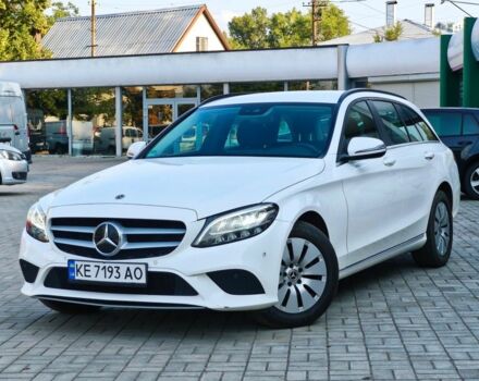 Білий Мерседес 200, об'ємом двигуна 1.6 л та пробігом 240 тис. км за 15800 $, фото 4 на Automoto.ua