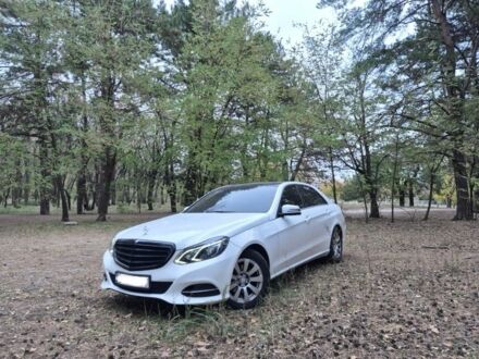 Мерседес 200 2015 в Днепре (Днепропетровске) на Automoto.ua Белый Мерседес 200, объемом двигателя 2.2 л и пробегом 225 тыс. км за 13698 $, фото 1 на Automoto.ua