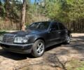 Чорний Мерседес 200, об'ємом двигуна 2 л та пробігом 450 тис. км за 3050 $, фото 2 на Automoto.ua