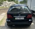 Черный Мерседес 200, объемом двигателя 2 л и пробегом 310 тыс. км за 6300 $, фото 2 на Automoto.ua