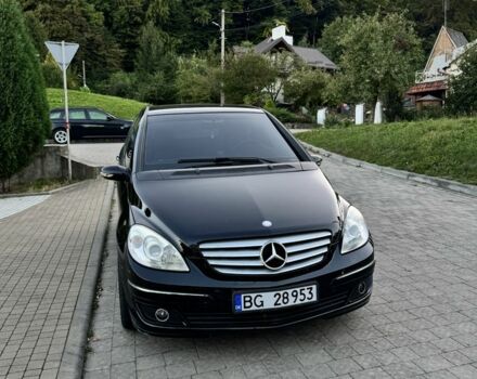 Черный Мерседес 200, объемом двигателя 2 л и пробегом 120 тыс. км за 3300 $, фото 3 на Automoto.ua