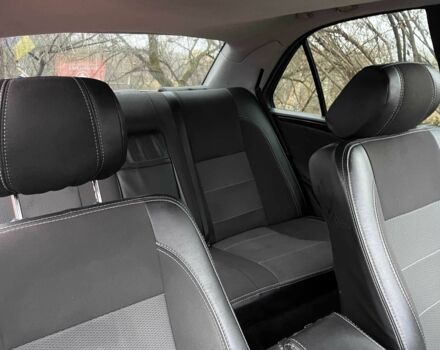 Чорний Мерседес 200, об'ємом двигуна 2 л та пробігом 3 тис. км за 2300 $, фото 14 на Automoto.ua