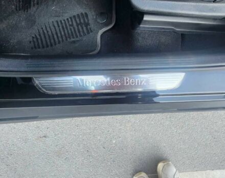 Черный Мерседес 200, объемом двигателя 2 л и пробегом 27 тыс. км за 47700 $, фото 6 на Automoto.ua