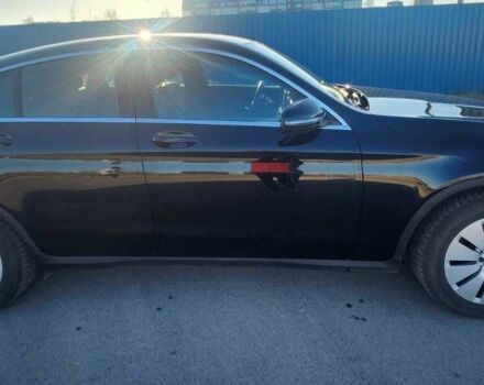 Черный Мерседес 200, объемом двигателя 2 л и пробегом 27 тыс. км за 47700 $, фото 3 на Automoto.ua