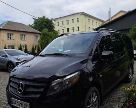 Черный Мерседес 200, объемом двигателя 2 л и пробегом 180 тыс. км за 21000 $, фото 4 на Automoto.ua