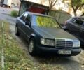 Чорний Мерседес 200, об'ємом двигуна 2 л та пробігом 300 тис. км за 1500 $, фото 1 на Automoto.ua