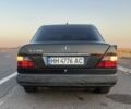 Чорний Мерседес 200, об'ємом двигуна 2 л та пробігом 350 тис. км за 3000 $, фото 5 на Automoto.ua