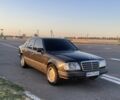 Чорний Мерседес 200, об'ємом двигуна 2 л та пробігом 350 тис. км за 3000 $, фото 1 на Automoto.ua