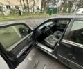 Черный Мерседес 200, объемом двигателя 2.8 л и пробегом 450 тыс. км за 4000 $, фото 5 на Automoto.ua