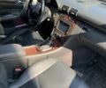 Чорний Мерседес 200, об'ємом двигуна 2 л та пробігом 400 тис. км за 4423 $, фото 14 на Automoto.ua